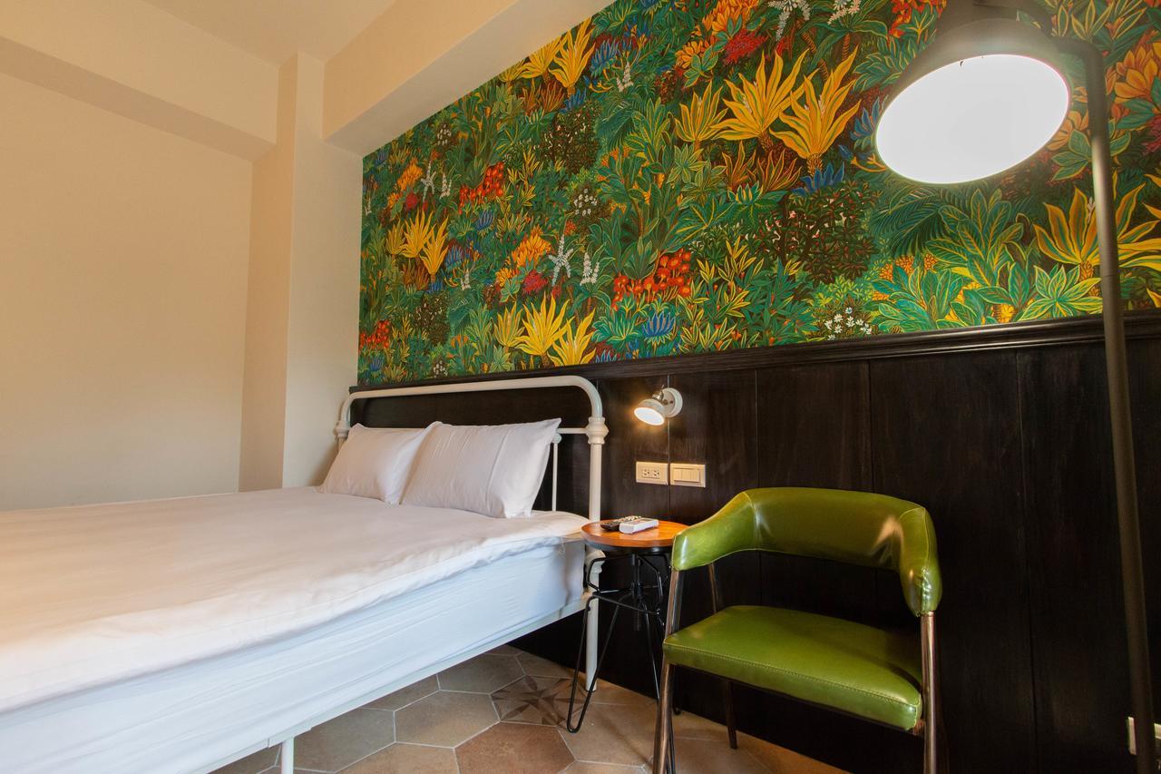 Love Inn Hualien City Exterior photo